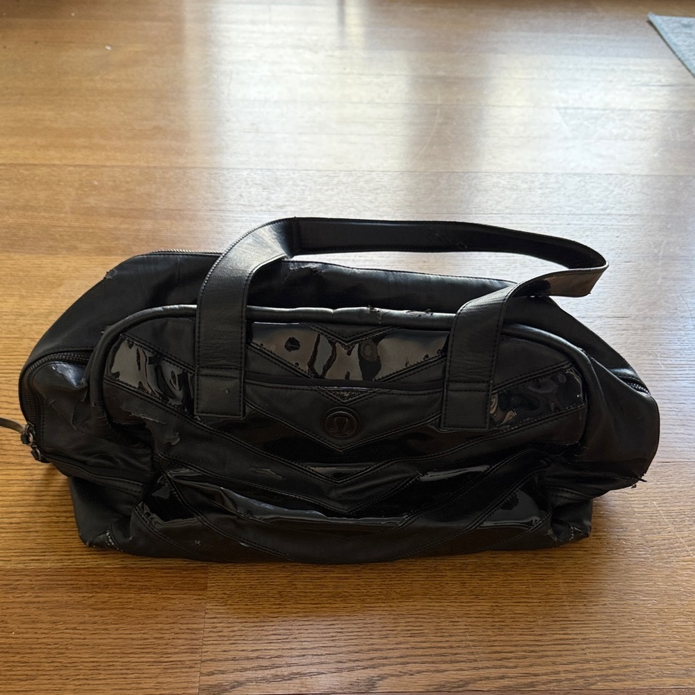 Lululemon Urban Sanctuary Carry-On Duffle Bag Black